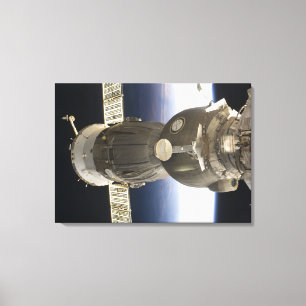 Impressão Em Tela Uma nave espacial de Soyuz backdropped pela terra