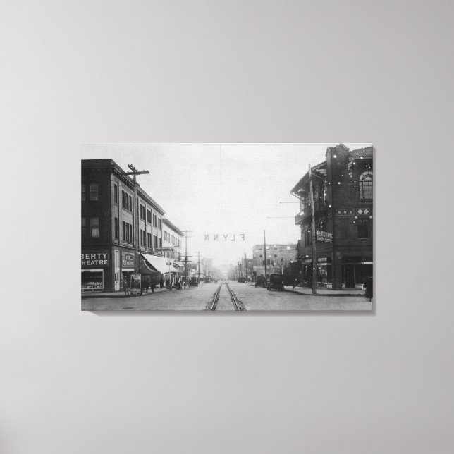 Impressão Em Tela Vancouver, WA - Vista de rua principal do Centro (Frente)