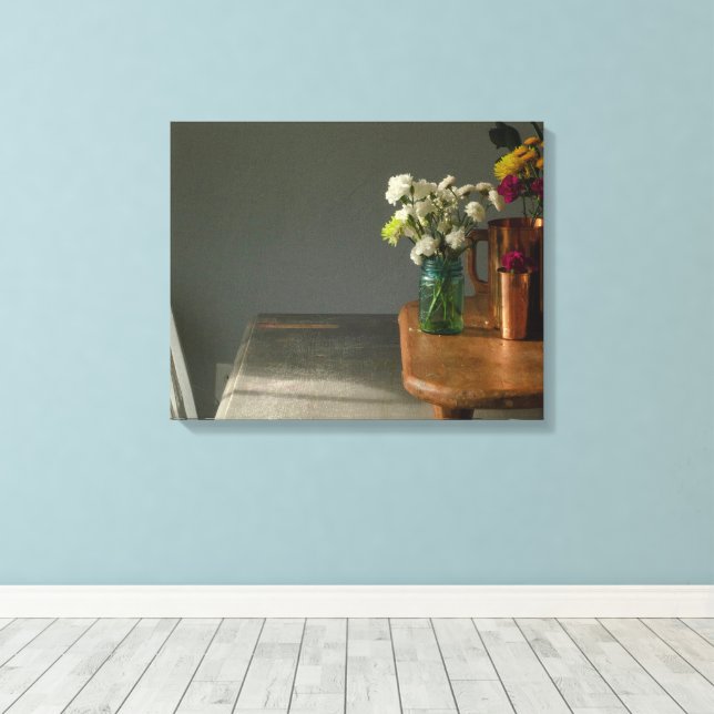 Impressão Em Tela Vida estática com vidro azul (Insitu(piso de madeira))