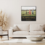 Impressão Em Tela Vintage Dourada Floral Frame Family Adventure Foto<br><div class="desc">A bela vintage inspirou canvas de fotos com formato floral preto e dourado. Será um belo presente para a família,  lembrando a aventura do excelente da família.</div>