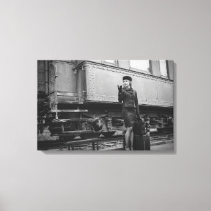 Impressão Em Tela Vintage retro mulher na estação de trem