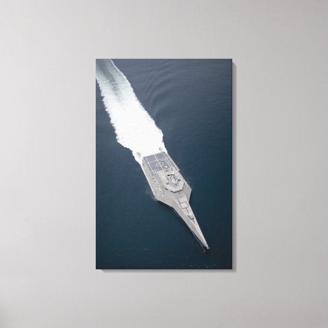 Impressão Em Tela Vista aérea do navio de combate litoral (Frente)