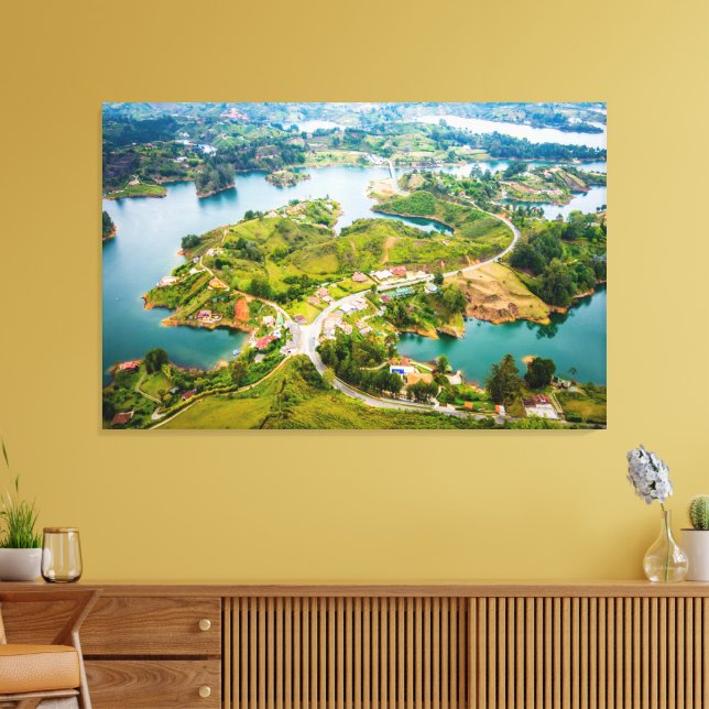 Impressão Em Tela Vista Respiratória de Guatape Antioquia Sunny Skie (Insitu(Sala de estar))