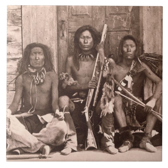 Indianos de Spokane, 1861 (foto de b/w) (Frente)