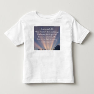 Infantil Camiseta do versículo da Bíblia Romanos 8:28 para 