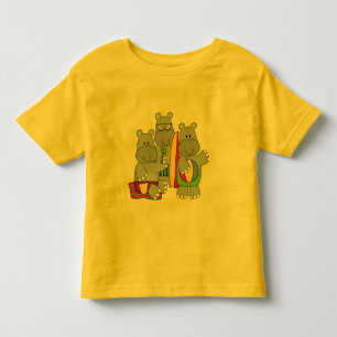 Infantil Hipopótamos no camiseta e nos presentes da praia