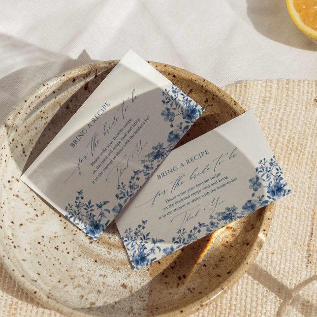 Informações Um Cartão de Solicitação de Receita Floral de Vint (bring a recipe card for the bride to be blue floral card, blue chinoiserie bridal shower enclosure)