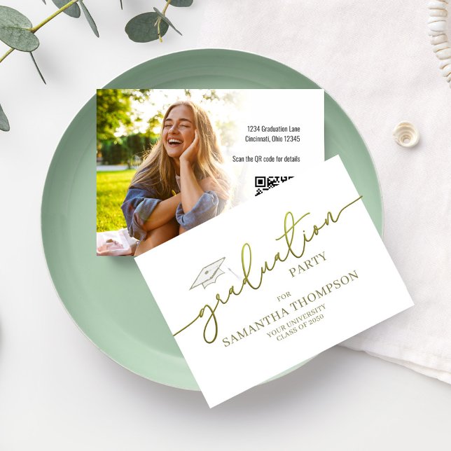 Inserção do Partido de Fotografias do Boné de form (Graduation gold calligraphy script party insert card with photo. )