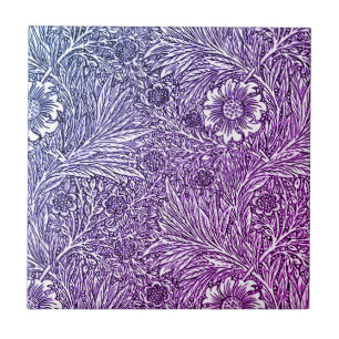 Intrair Design floral em matizes roxos e brancos
