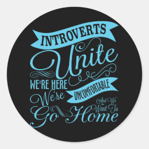 Introverts unem a etiqueta