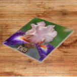 Íris Floral, cor-de-rosa,<br><div class="desc">Azulejo cerâmico que apresenta a foto de uma floração íris roxa,  roxa e roxa,  com barbas laranja. Um design floral adorável! Selecione o tamanho do seu azulejo. Faz uma bonito trivet de cozinha!</div>