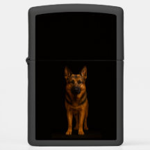 Isqueiro Zippo com cão pastor alemão