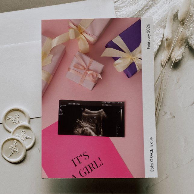 It's a Girl Photo Baby Announcement Card (Criador carregado)