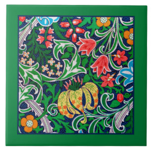 Jacobean Floral Nascido em Emerald Green