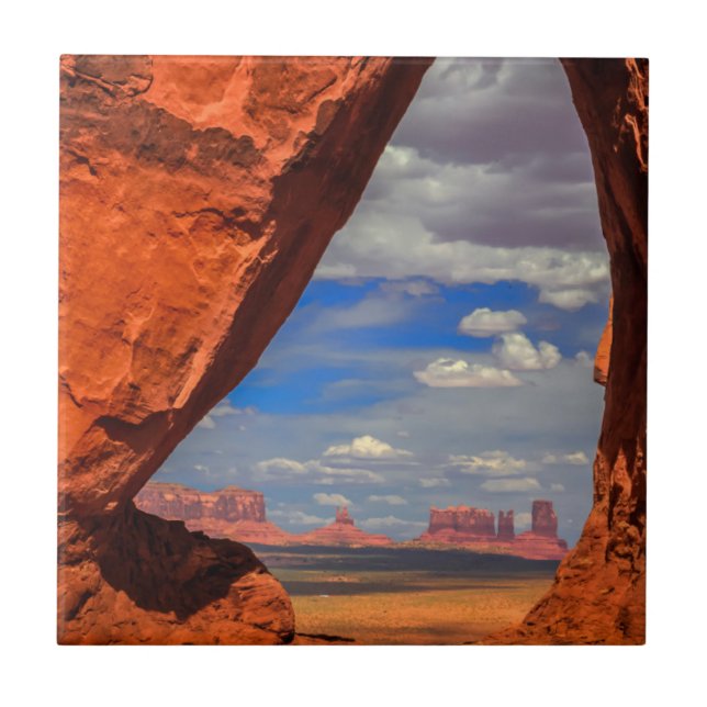 Janela de rocha para o Monument Valley, AZ (Frente)