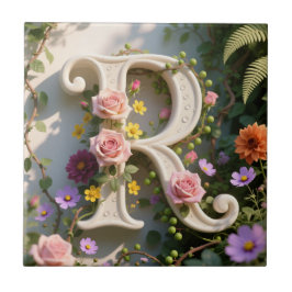 Jardim Floral Branco com Monograma da Letra R