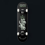 Jesus é o caminho, a vida, o skate da verdade<br><div class="desc">Jesus IS Way,  Life,  Truth Skateboard com "IS" monograma e citação cristã "Jesus é modo,  vida,  camiseta da verdade" em caligrafia mista e tipografia minimalista. Esta moda,  design de fé moderna é a dádiva perfeita e a declaração de moda. #cristão #religião #escritura #fé #bíblia #jesus</div>