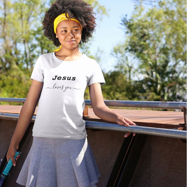 Jesus te ama a camiseta da moça (Criador carregado)