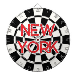 Jogo De Dardo Texto vermelho moderno de NOVA IORQUE em preto-e-b