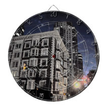 Jogo de flechazinhas foto de cidade a noite