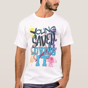 Jovens salvar & que amam o camisa