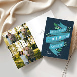 Joyous Tidings | Cartão Hanukkah com fotos Dentro<br><div class="desc">Cartões de natal dobradas elegantes apresentam "pode amar e acender seu coração em Chanucá" em tipografia escrita à mão sobre uma fita azul de aquarela, acentuada por folhas verdes e bagas brancas. Personalize com seu nome de família e o ano em branco em um fundo azul marinho, e personalize o...</div>