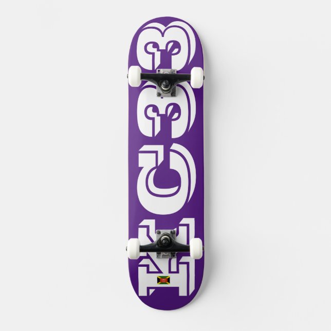 KC 33 JMT Skateboard (Frente)