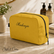Kit de Toiletaria Luxo Dourado Metálico com Nome P