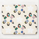Kokeshi Dolls Mousepad<br><div class="desc">O artesanato manual das bonecas japonesas Kokeshi é ilustrado neste porta-voz para dar um sotaque balbucioso ao seu espaço na mesa. Cada dama Kokeshi é única em estilo cabelo e cores e padrões de vestuário inspirados em japonês.</div>