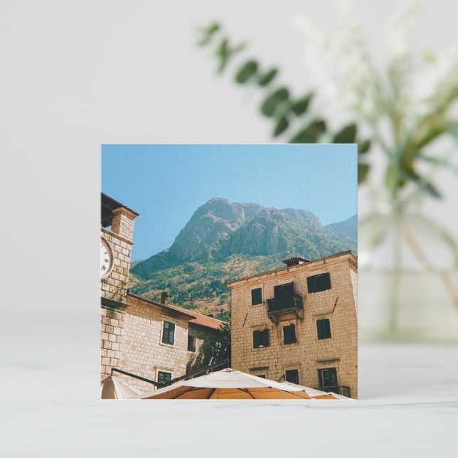 Kotor - Montenegro (Em pé/Frente)