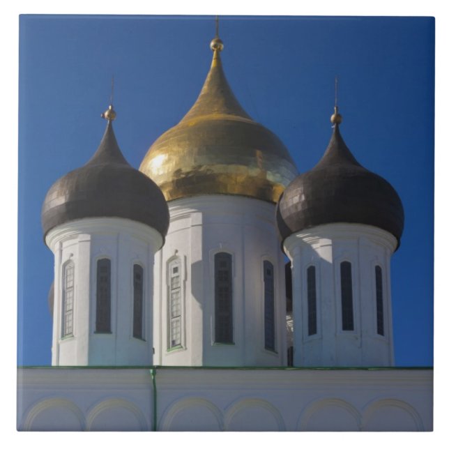 Kremlin de Pskov e Catedral da Trindade (Frente)