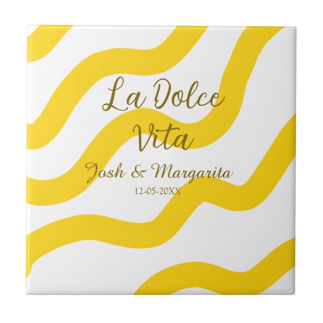 La Dolce Vita casal amarelo Nome data glit (Frente)