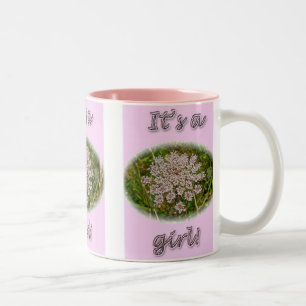 Lace da Rainha Rosa Anne É uma menina nova caneca