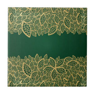Laço dourado da folha no fundo verde
