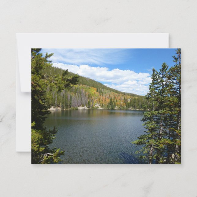 Lago Bear no Parque Nacional das Montanhas Rochosa (Frente)