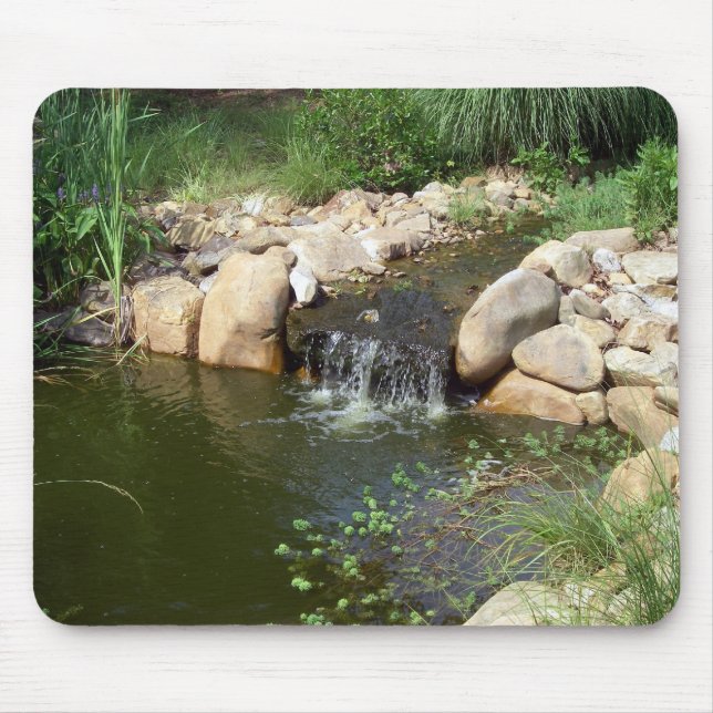 Lagoa e cachoeira pequenas Mousepad (Frente)