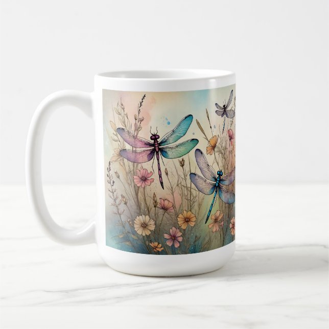 Lâmpadas e Flores de Água, Xícara de Café (Esquerda)