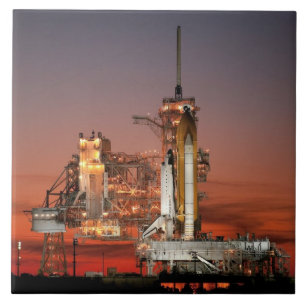 Lançamento do Red Sky for Space Shuttle Atlantis