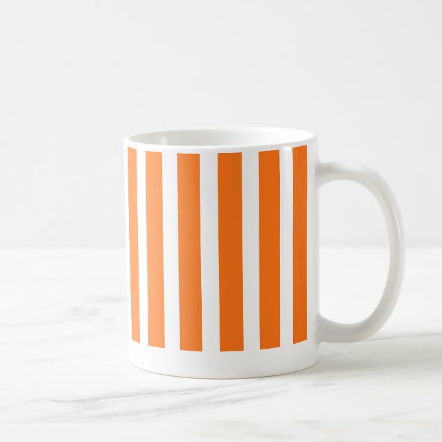 :   laranja brilhante listrada, abóbora, caneca (Direita)