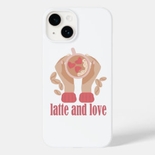 Latite e xícara de amor, mãos e café