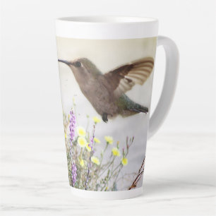 Latte Caneca de Café com Arte Digital de Beija-flor e Fl