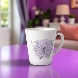 Latte Caneca de Café com Borboleta Lavanda Minimalista e