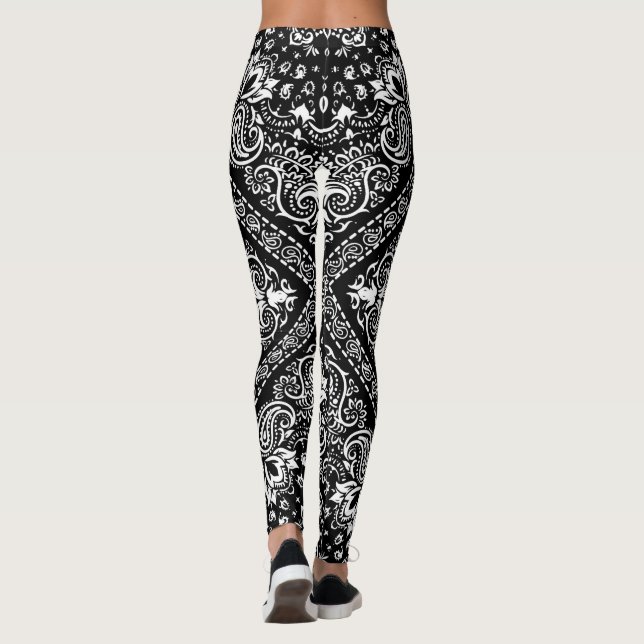 Legging Bandana Floral Preto e Branco Boho (Verso)