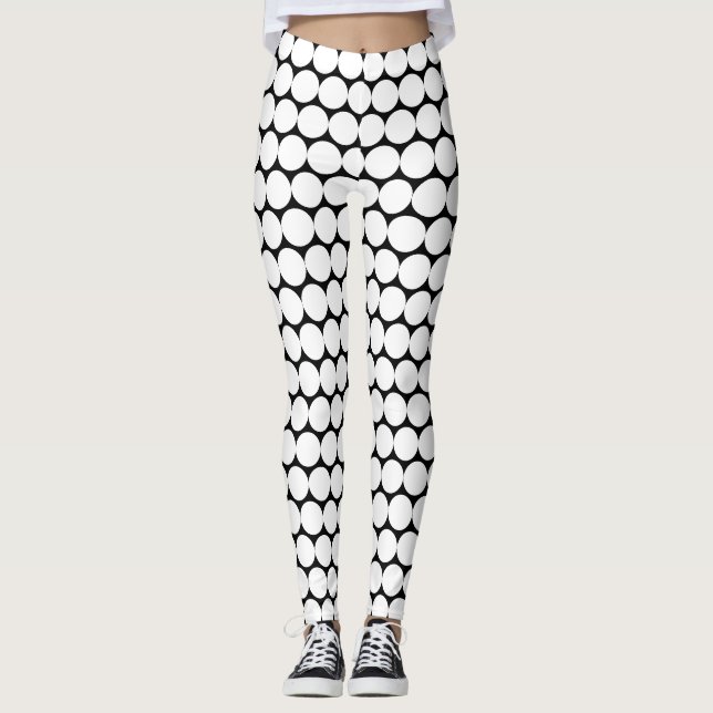 Legging BOLINHAS BRANCAS, PERNAS DE MEIO Negra (Frente)