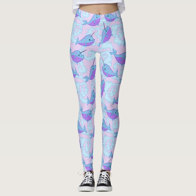 Legging Caneleiras felizes do teste padrão de Narwhal (Frente)