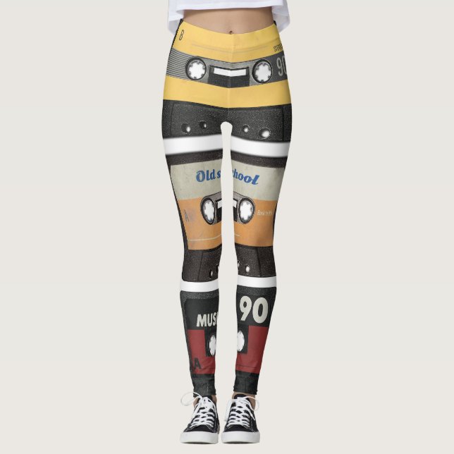 Legging Cassete de áudio retrô, fundo isolado. (Frente)