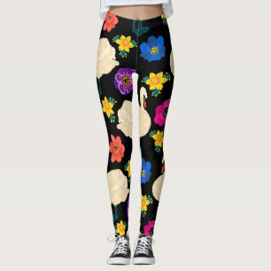 Legging Cisnes, flores, fundo preto desenhado à mão.