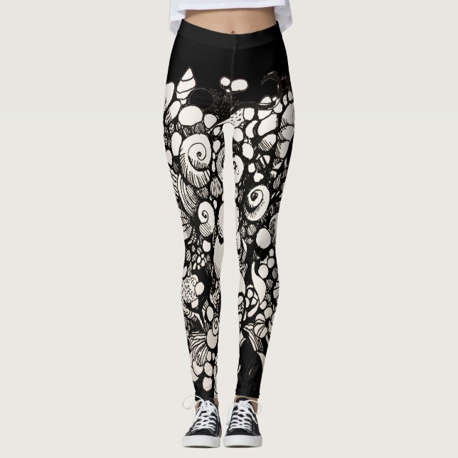 Legging Conchas Pretas e Brancas (Frente)