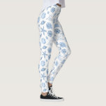 Legging Costelas de Vintagem Náutica Azul do Oceano Tropic<br><div class="desc">Lindas leggings com um padrão de casca azul e branca. Perfeito para férias em uma casa tropical ou de praia,  trabalhando fora ou visto de diversão cotidiano na praia.</div>