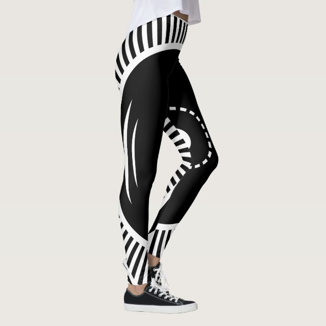 Legging Design Geométrico Preto e Branco (Direita)